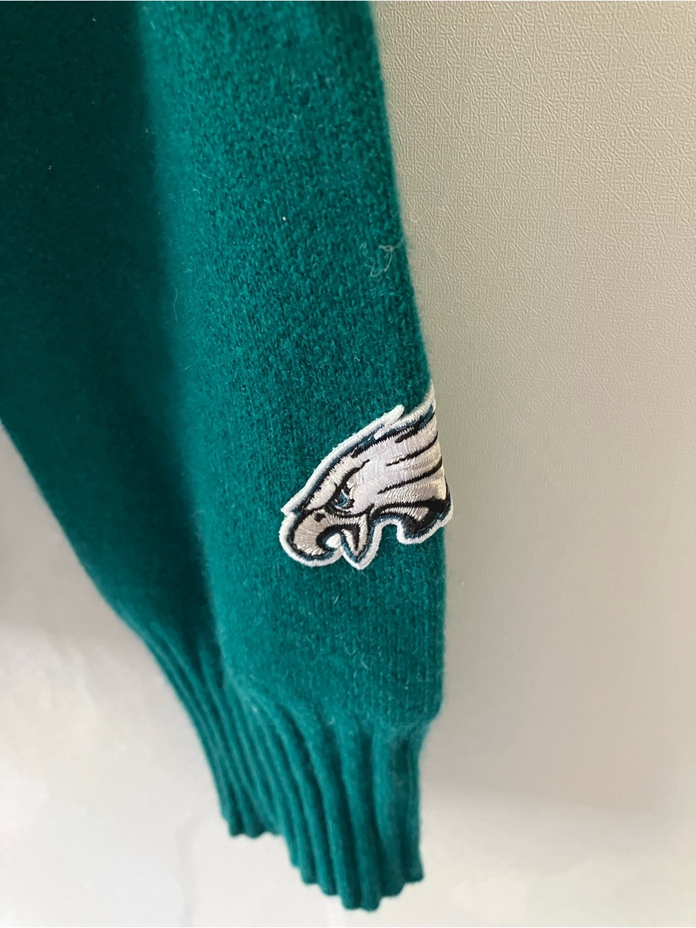 NAADAM Philadelphia Eagles Luxe Cashmere Oversized Crewneck Sweater - Picture 5 of 8